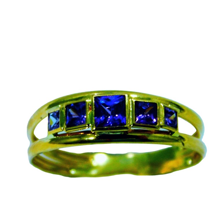 ANILLO CIRCONITAS CUADRADAS MORADAS