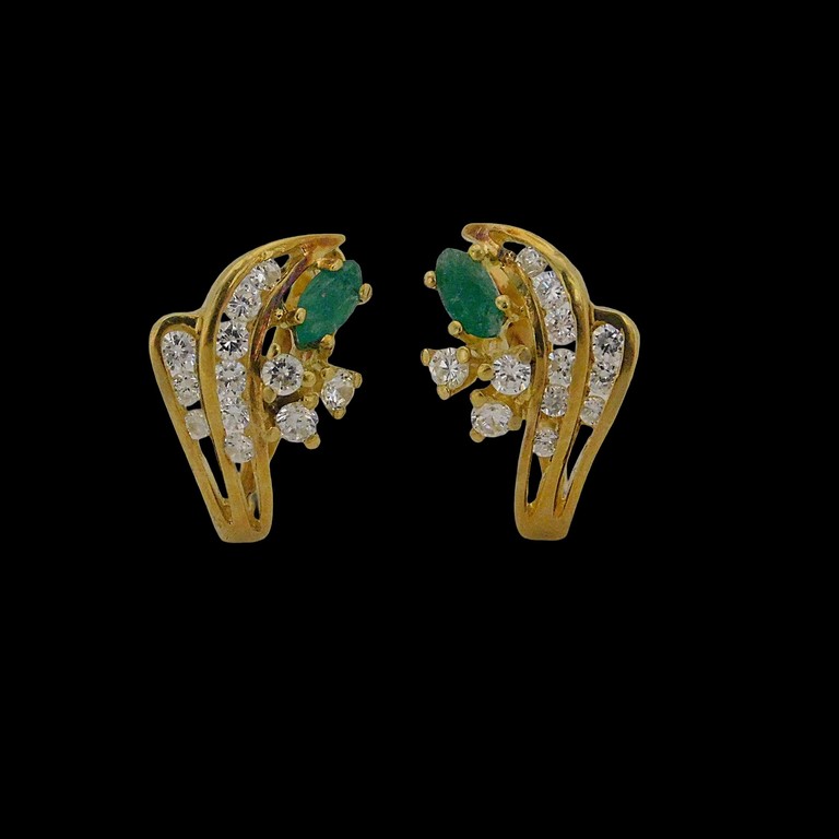 PENDIENTES CON CIRCONITAS 4 PENDIENTES CON CIRCONITAS