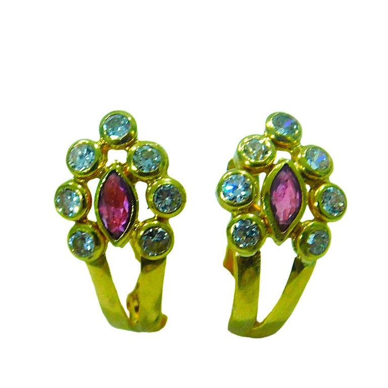 PENDIENTE TIPO FLORAL CIERRE OMEGA CIRCONITAS BLANCAS Y ROJAS