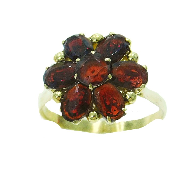 ANILLO TIPO FLORAL PIEDRAS GRANADINA