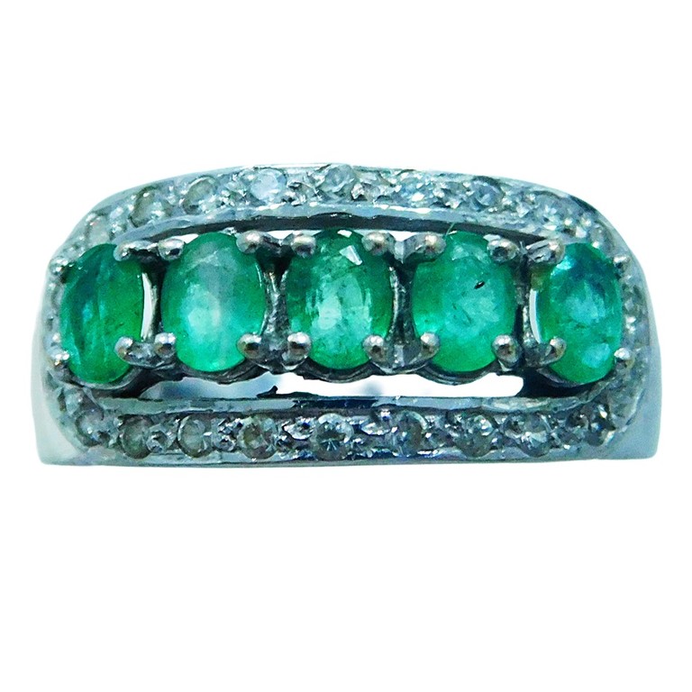 ANILLO  CINQUILLO ORO BLANCO CIRCONITAS VERDES Y BLANCAS